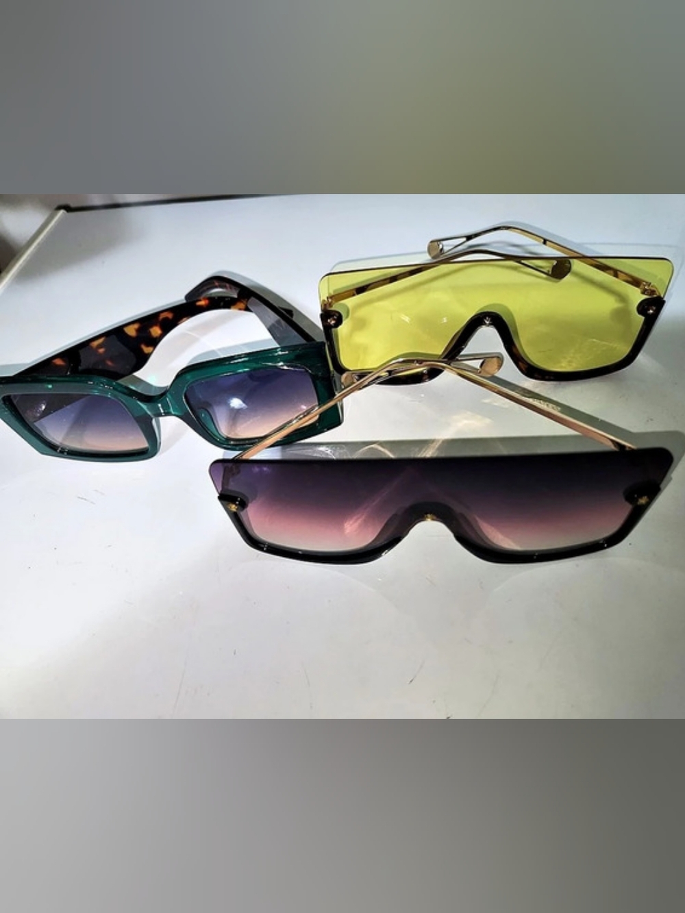 Women's Sunglasses 3-Pair Lot in Green & Black